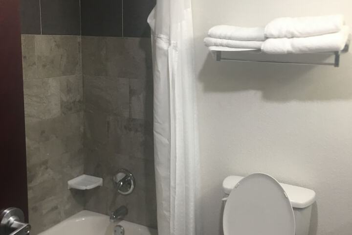 Room 12 of 30
