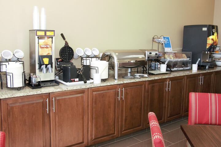 Breakfast/Coffee Service 43 of 45