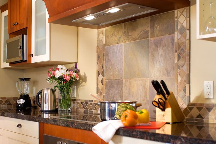 Bellstar Suites at Solara Resort