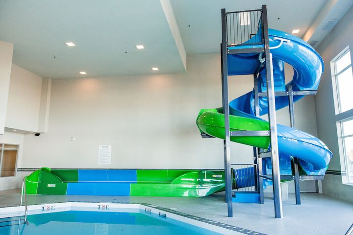 Pool 10 of 143