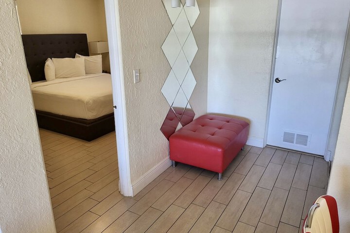 Room 35 of 55