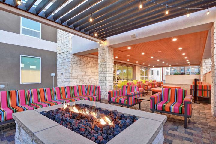 Terrace/Patio 40 of 43