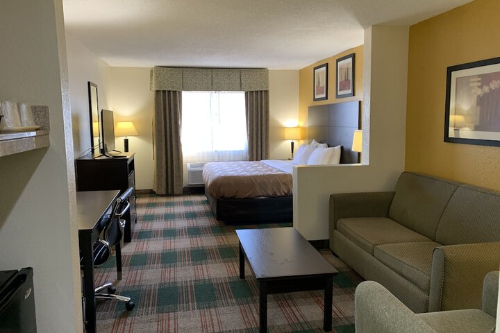 Room 18 of 24