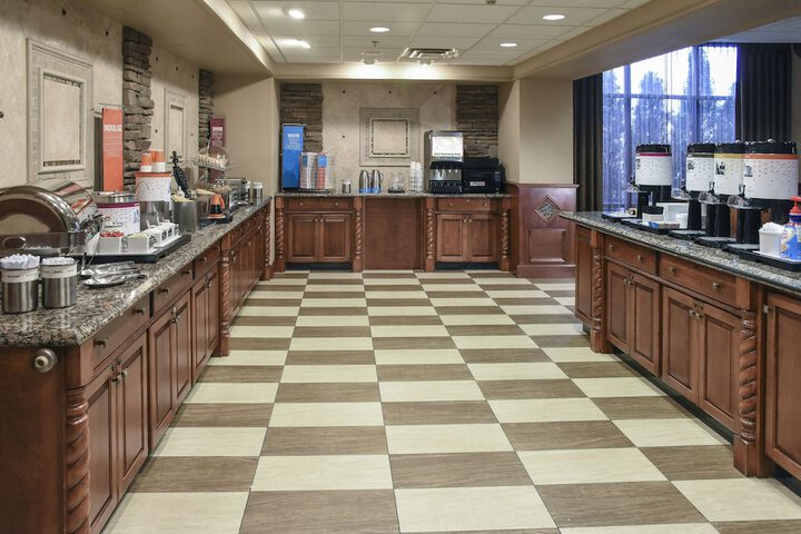 Hampton Inn & Suites Youngstown-Canfield
