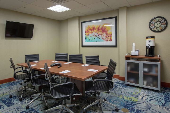 Hampton Inn & Suites Knoxville-Downtown