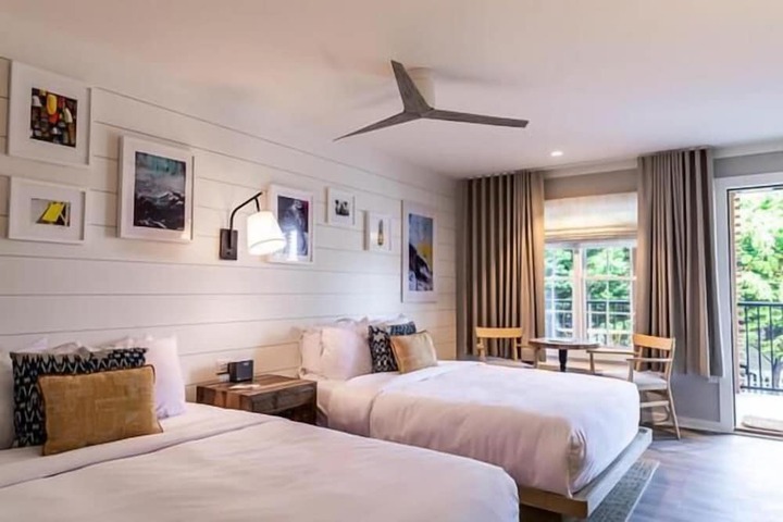Room 14 of 28