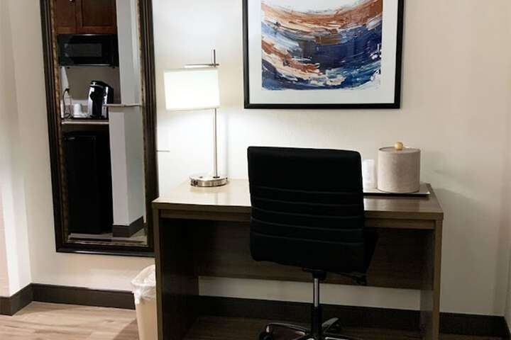 Room 41 of 64