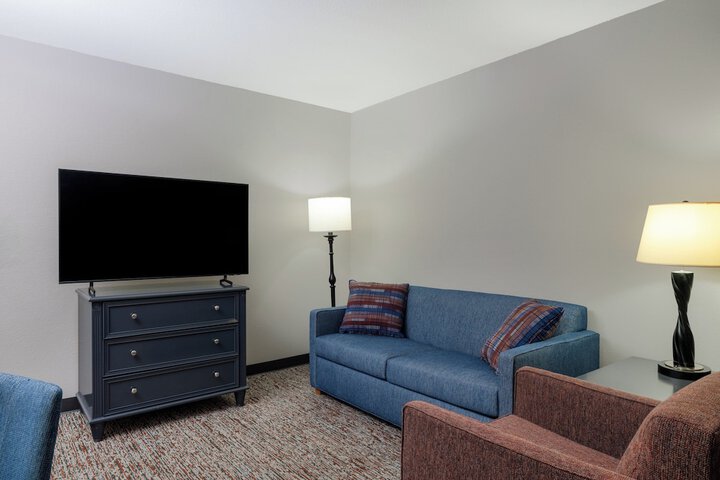 Garner Hotel Gillette South by IHG