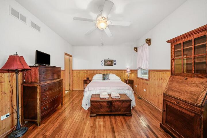 Beautiful home in Beach Park IL