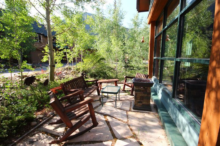 Terrace/Patio 36 of 37