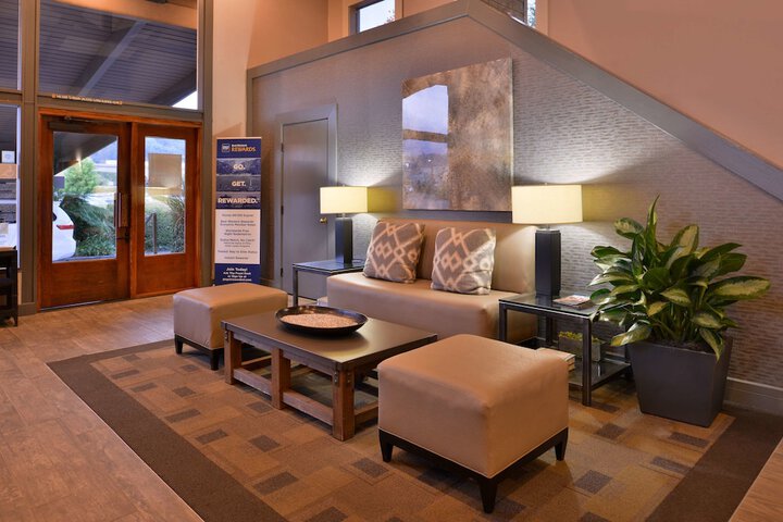 Hotel 3 of 81