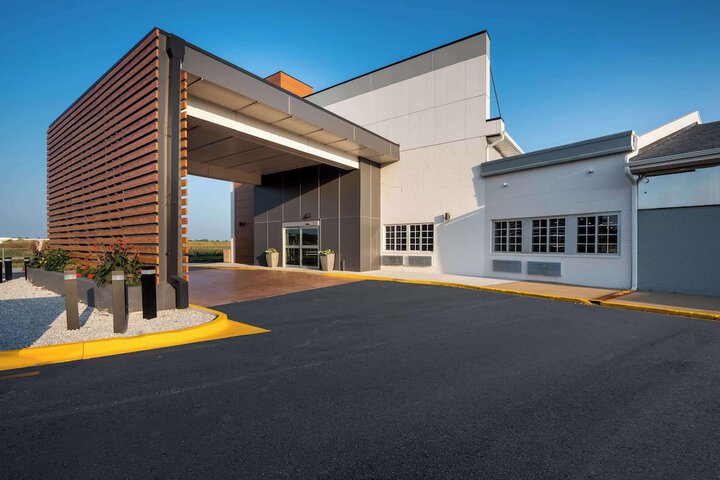 Wyndham Garden Ankeny / Des Moines