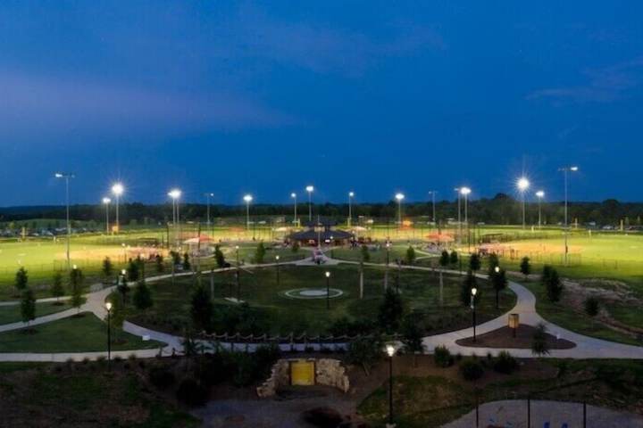 Holiday Inn Express & Suites Greenville Airport by IHG