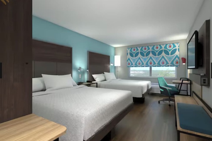 Tru by Hilton Holland Mi