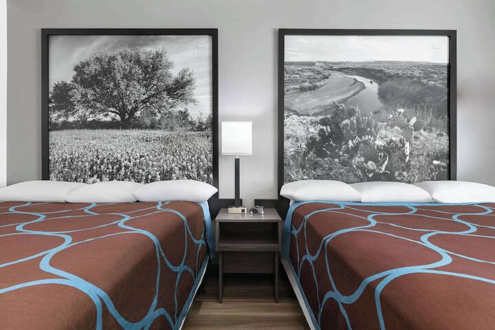 Room 26 of 59