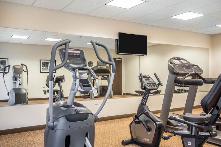 Sleep Inn & Suites Meridian - Bonita Lakes