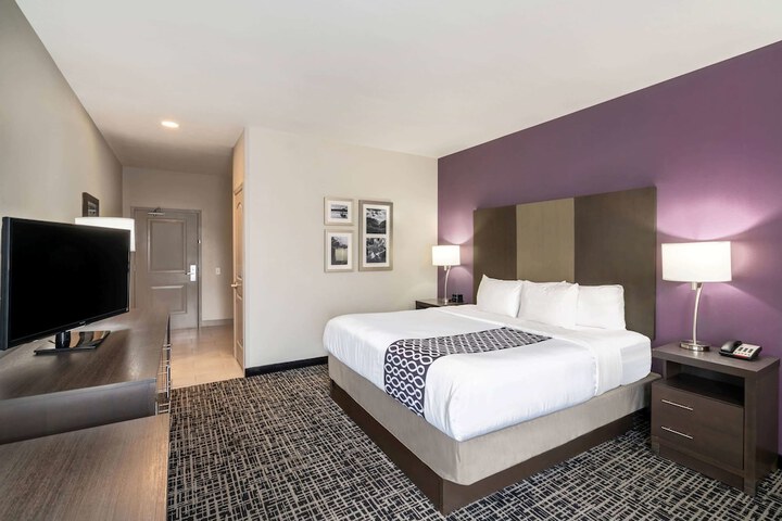 Room 43 of 54