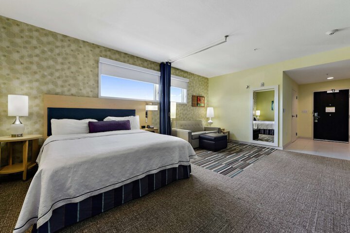 Room 54 of 71