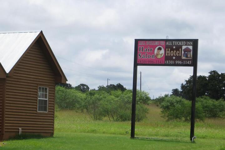 All Tucked Inn Cabins