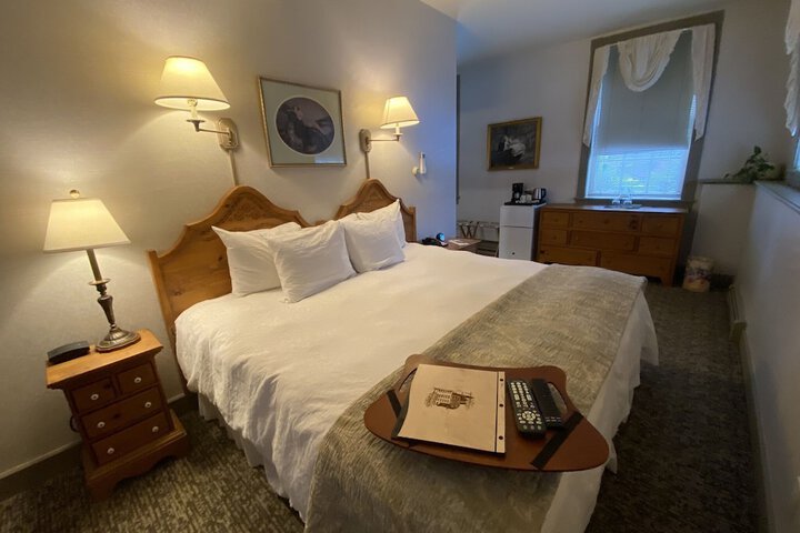 Room 82 of 105