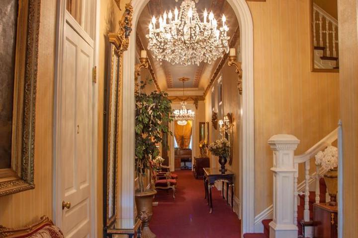 THE CORNSTALK HOTEL