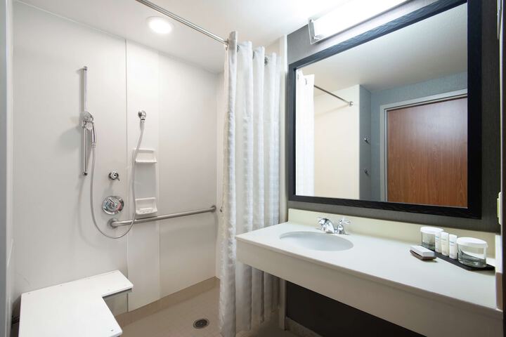 Embassy Suites Northwest Arkansas - Hotel Spa & Convention