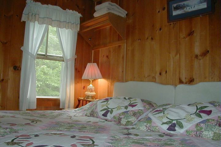 Fiddlers Green Inn