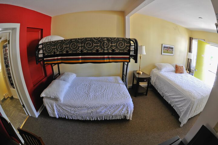 Room 87 of 187