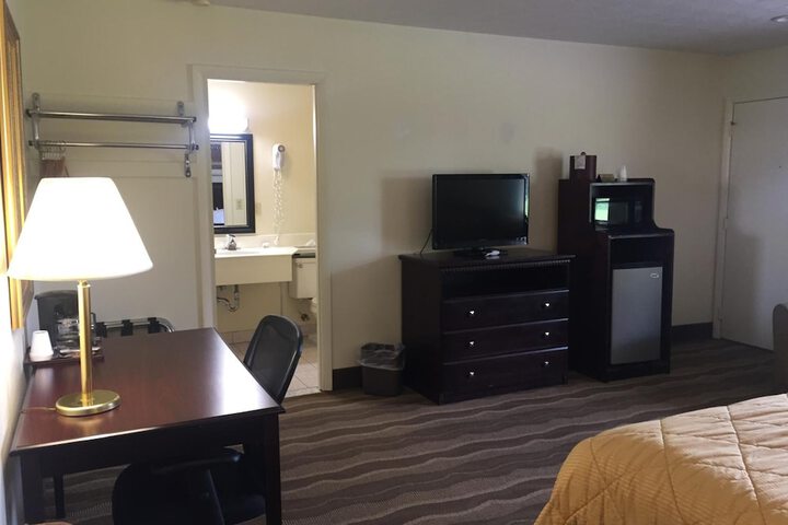 Room 15 of 21
