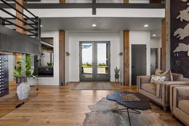 Escape to Wine Country Luxurious Getaway Awaits