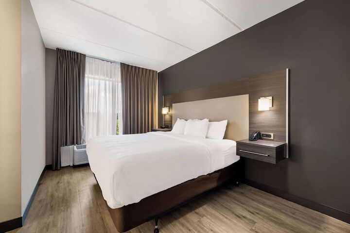 Comfort Suites Northlake