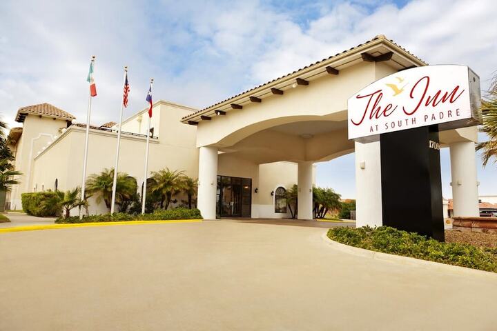 Hotel 2 of 43