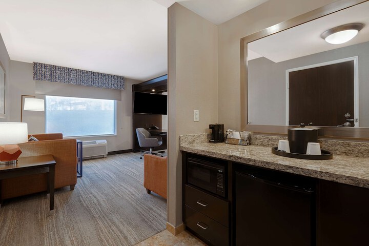 Room 51 of 69