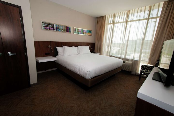 Room 40 of 56