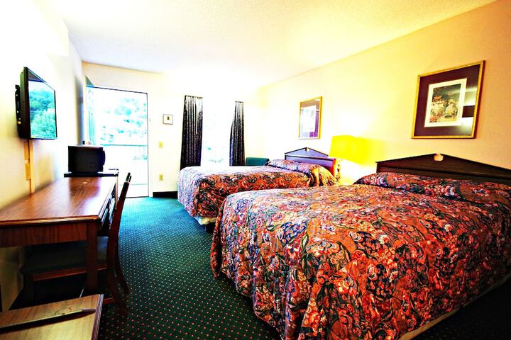 Room 18 of 39