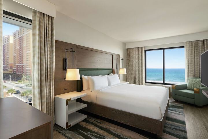 Room 45 of 121