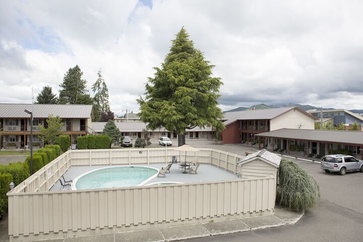 The Forks Motel