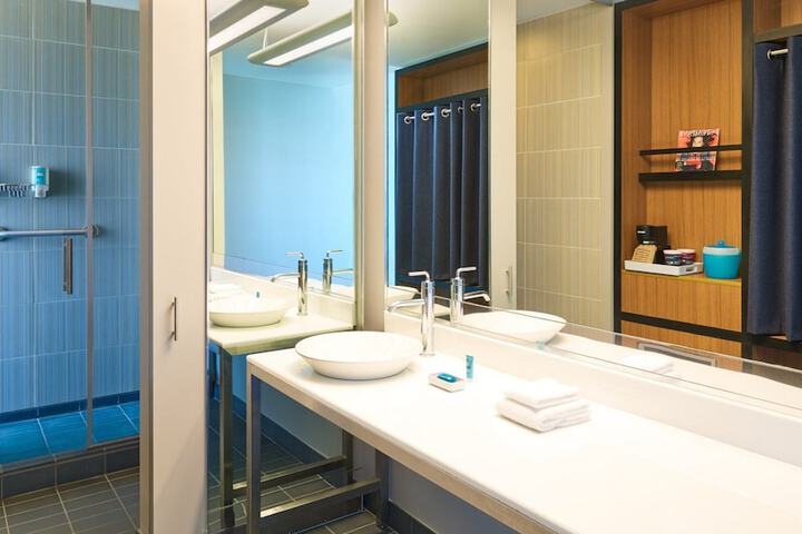 Aloft by Marriott Dallas Arlington Entertainment District