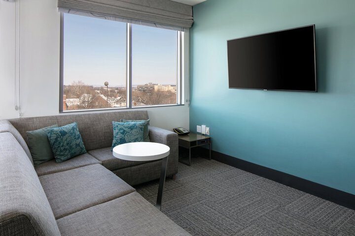Room 21 of 44