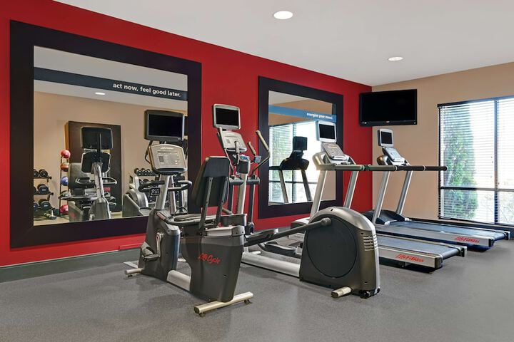 Health and Fitness 40 of 43