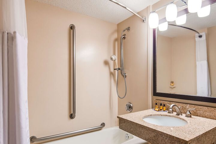 Best Western Plus St. Paul North / Shoreview