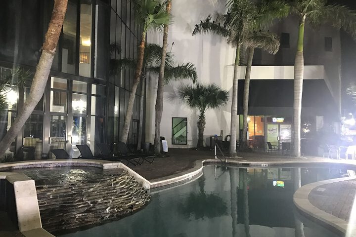 Sunchase Inn & Suites