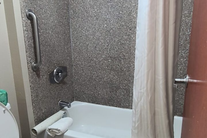 Super 8 by Wyndham Lubbock West