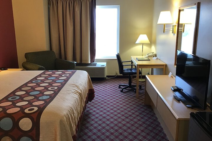Room 17 of 25