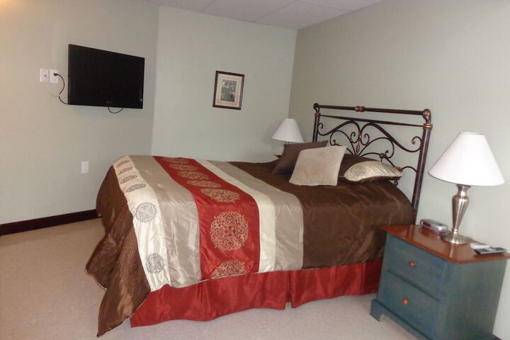 Room 35 of 42