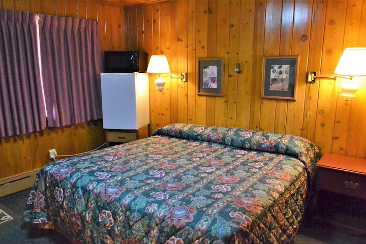 Room 18 of 81