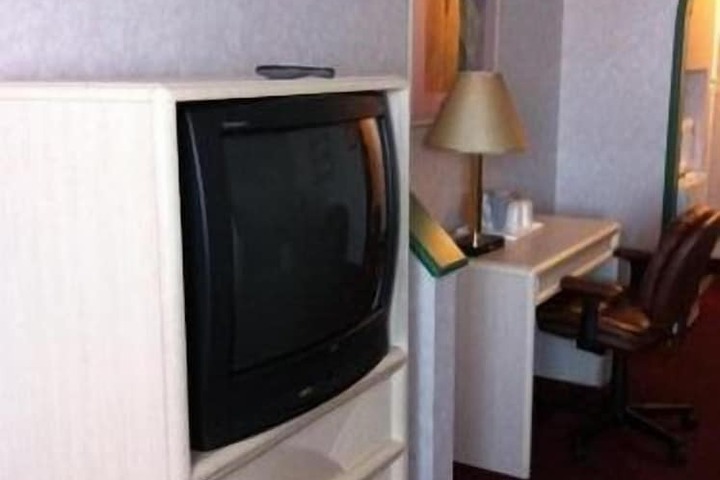 Room 13 of 29