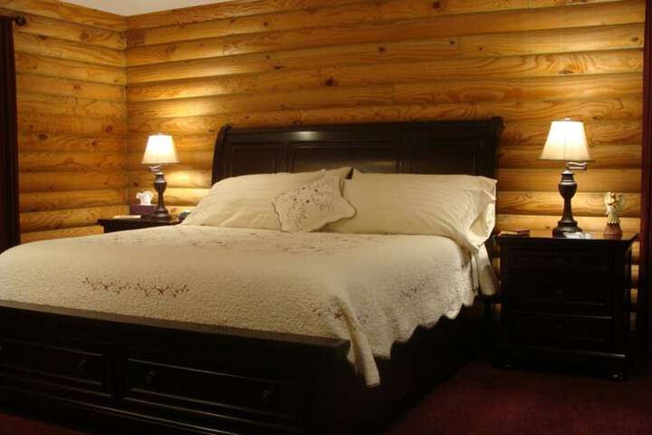 Room 44 of 90