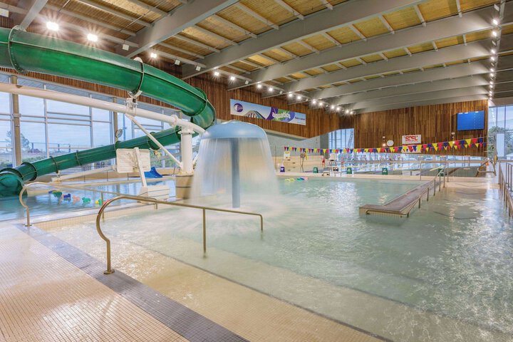 Pool 4 of 42