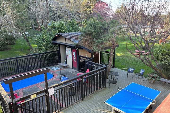Discovery Inn